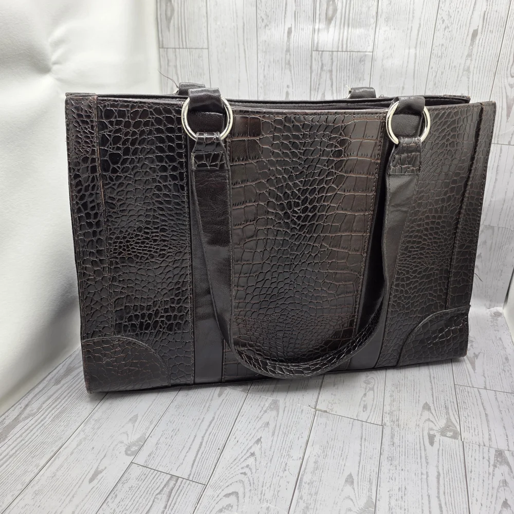 Coldwater Creek Juliana Croco Tote dark brown faux-crocodile exterior‎